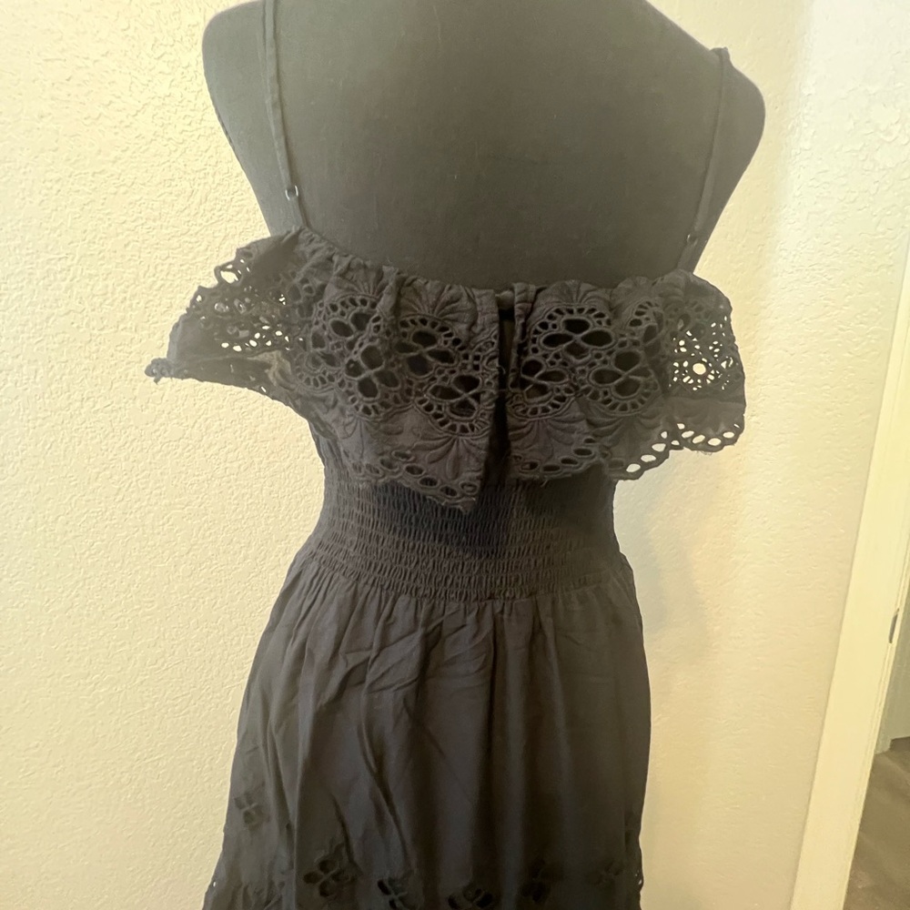 Black lace summer dress - Picture 3 of 7